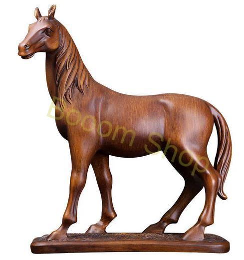 Dekoračná soška koňa