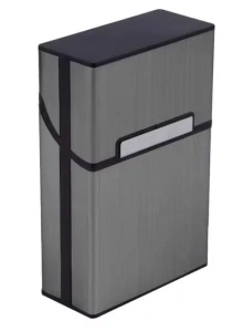 Praktické magnetické púzdro na cigarety