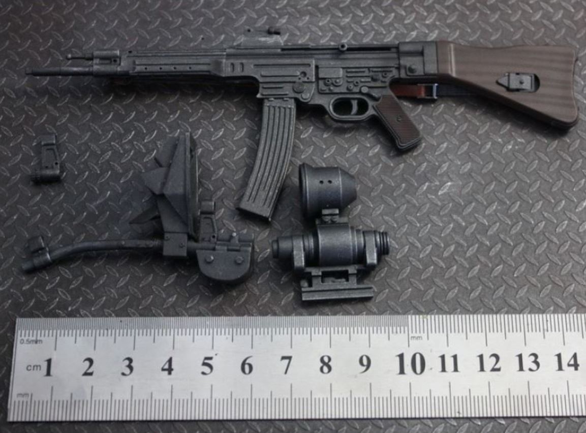 1:6 Náhradná zbraň