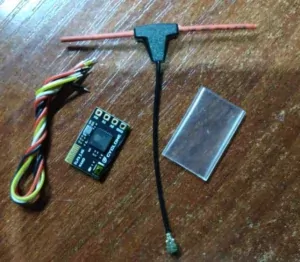 ELRS receiver 2,4GHz - prijímač s anténou