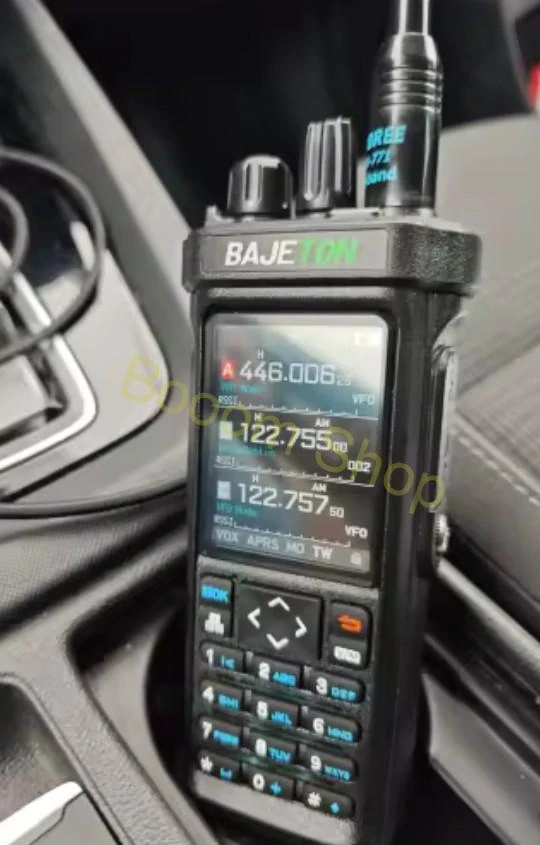 CB VHF UHF TX a RX 2.0 - 600 MHz GPS Bajeton BJ-9000 ručná vysielačka